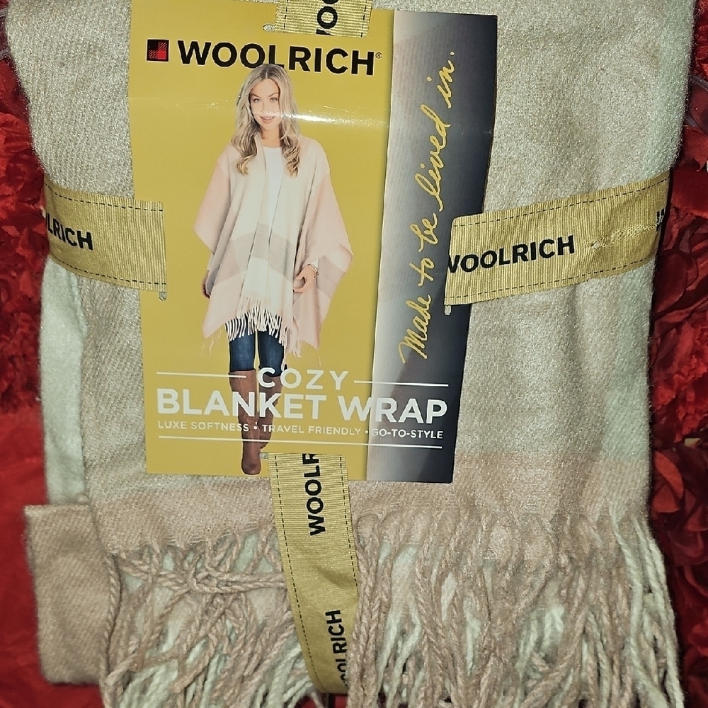 Woolrich Cozy Blanket Wrap